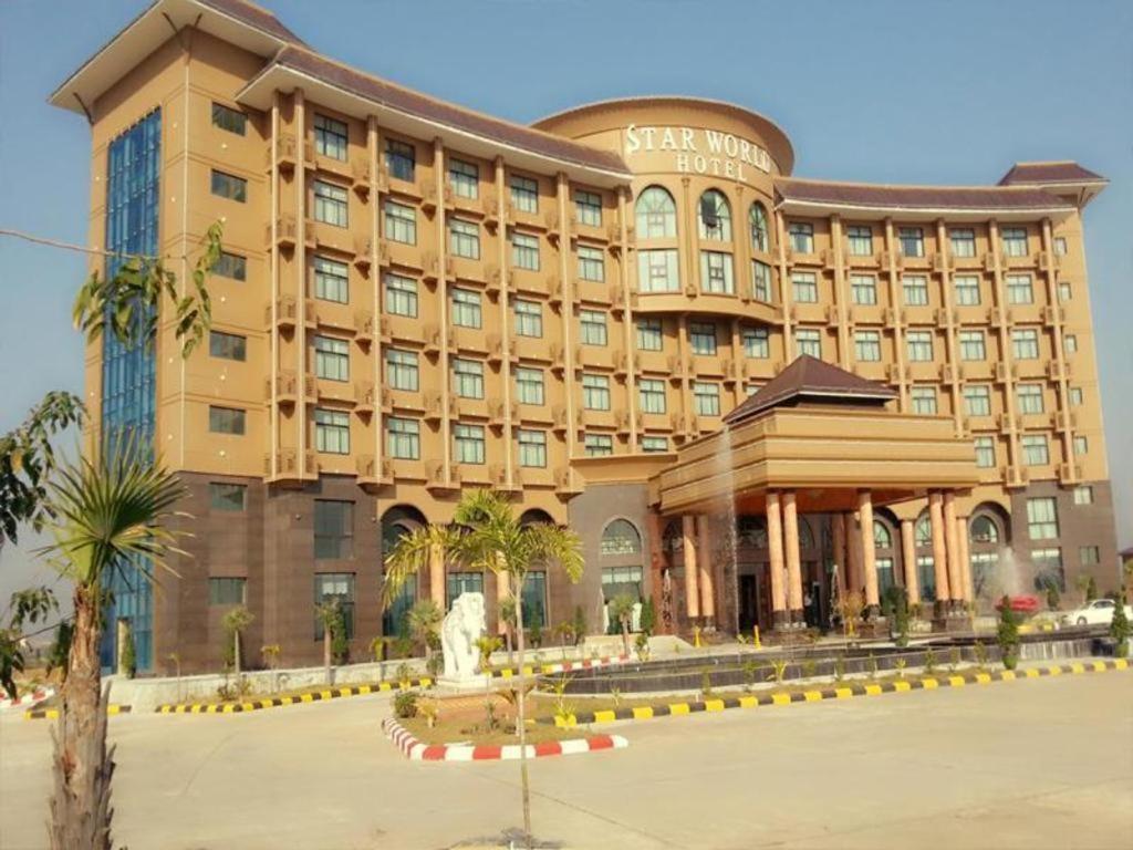 Star World Hotel Naypyidaw Exterior photo