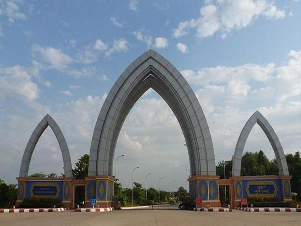 Star World Hotel Naypyidaw Exterior photo