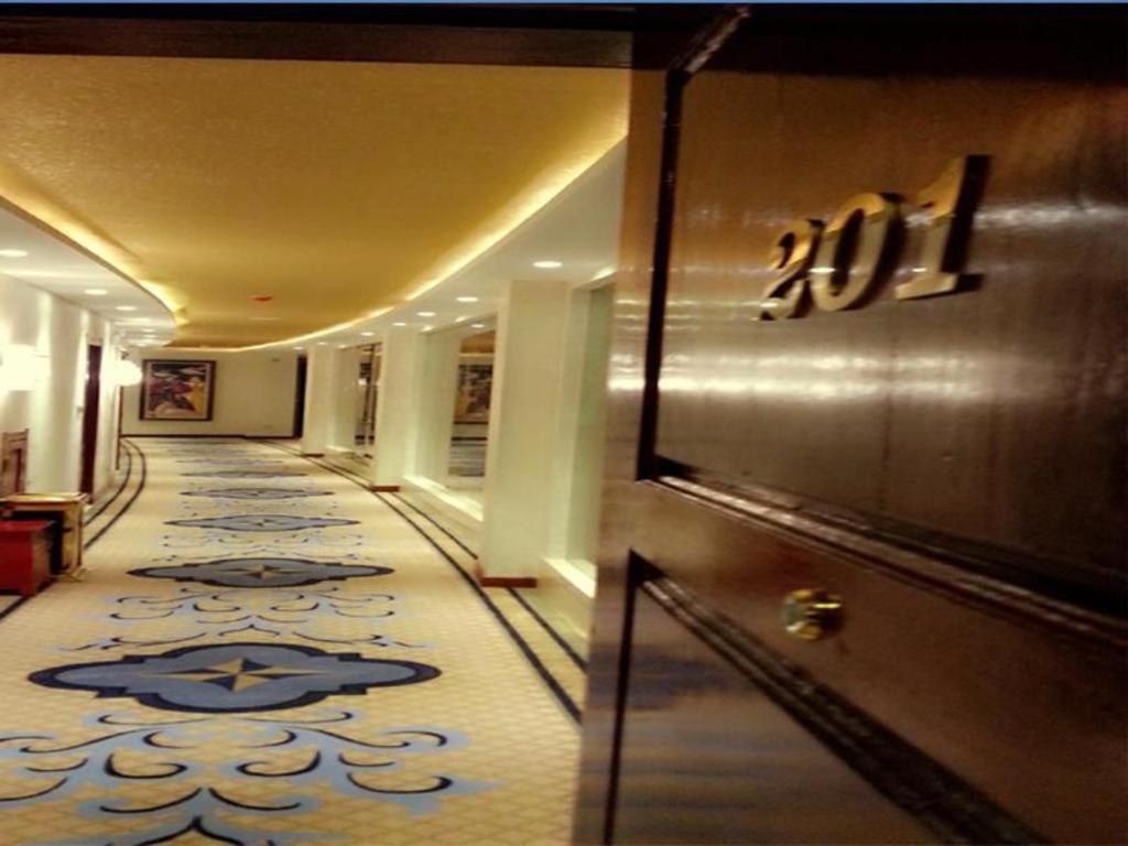 Star World Hotel Naypyidaw Exterior photo