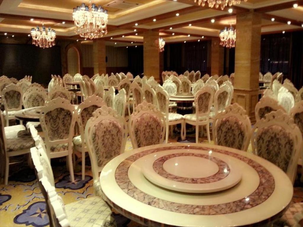 Star World Hotel Naypyidaw Exterior photo