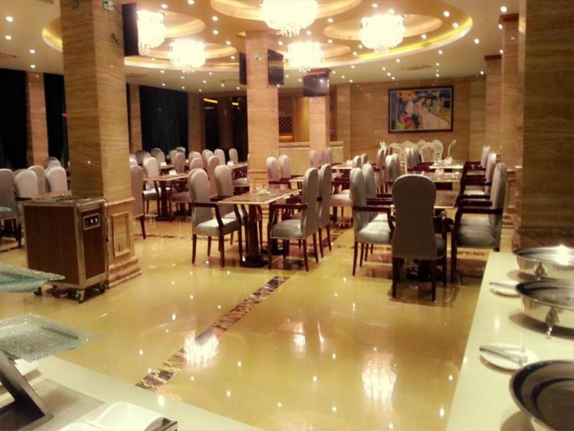 Star World Hotel Naypyidaw Exterior photo